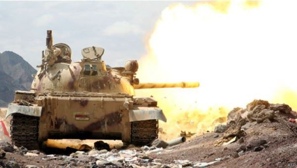 التحالف العربي ينشر عشرات الدبابات في محيط تعز