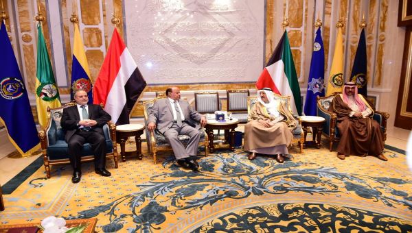 انعقاد جلسة مباحثات يمنية كويتية برئاسة رئيس الجمهورية وامير الكويت