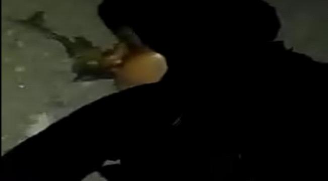 فيديو/ لحظة مقتل فتاة برصاص شقيقها وإصابة صديقتها في عدن
