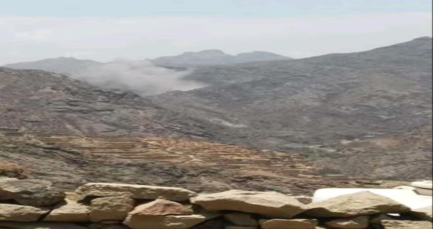 لحج: مقتل 3 حوثيين بنيران الجيش في المسيمير وغارة جوية للتحالف تستهدف المليشيا شمالي الشريجة