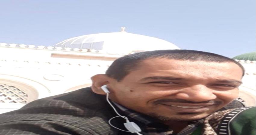 صحفي ينفي شائعة اقتحام مسكنه في عدن ويطالب الحزام بفرض الامن وحماية منشاءات الدولة