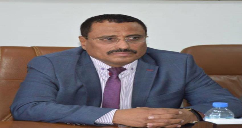 حقيقة ضبط خمور بحوزة الوزير الجبواني في مطار عدن