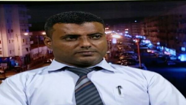 الناطق باسم محافظة عدن : لم أصرح لأي وسيلة اعلامية بأن الزبيدي هو المستهدف من تفجير معاشيق
