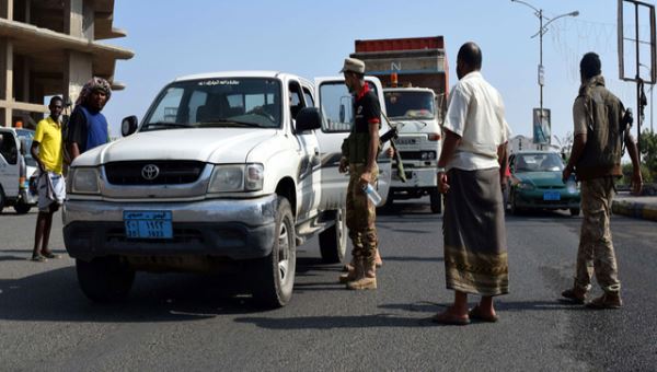قيادة محافظة عدن : منع تنقل المركبات اعتبارا من الساعة الثامنة مساء اليوم وسيتم ضبط المخالفين