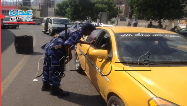 شرطة عدن تواصل تطبيق الخطة الامنية الثانية وتشدد إجراءاتها الأمنية المكثفة  (صور)
