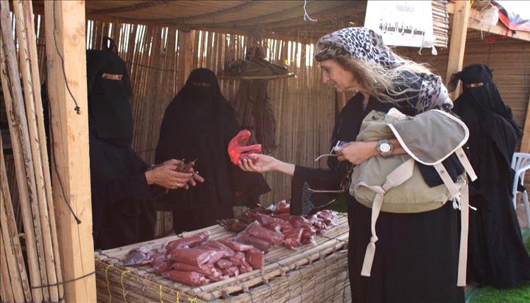 حضور بارز ومشاركة واسعة للمرأة السقطرية في مهرجان الأمير دكسم