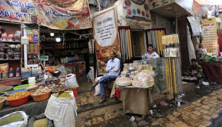 جهود أممية لتحريك مشاورات أزمة الاقتصاد اليمني
