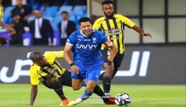 الدوسري يتحدى بنزيما في تشكيل الهلال والاتحاد المنتظر